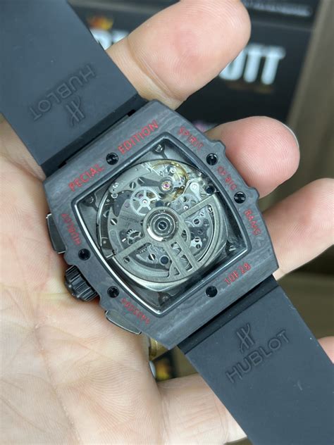 hublot big bang fibra de carbono